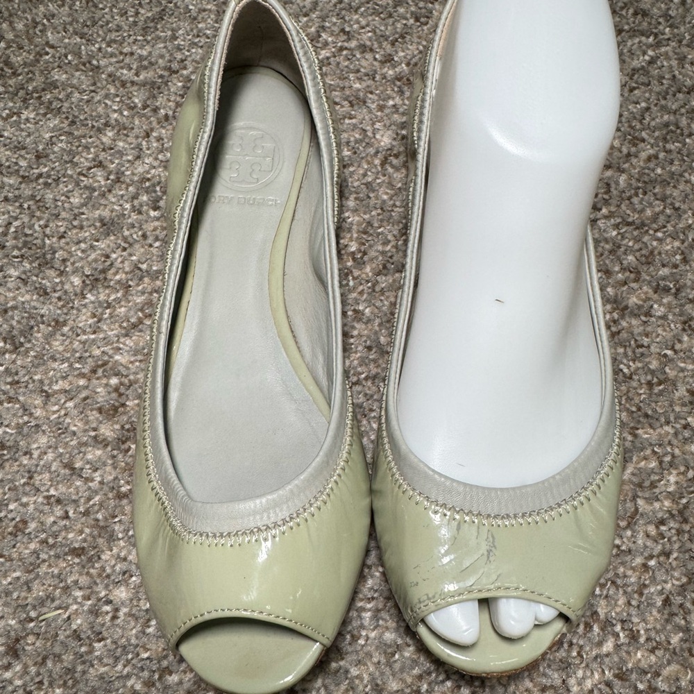 Tory Burch Mint Julip Cream Ballet Open Toe  Flats- Size 6.5